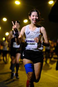 BIB: 4219, 45002
                            <button type="button" onclick="openModal(7602125)" class="btn btn-primary btn-sm float-right btn-popup" data-toggle="modal" data-target=".modal-high-quality">
                        <i class="fas fa-shopping-cart"></i> Add to Cart
                    </button>
                                            <button type="button" onclick="isThisMe(7602125, true)" class="btn btn-success btn-sm float-right btn-popup btn-isme hidden" data-toggle="tooltip" data-placement="bottom" title="นี่คือรูปของคุณใช่ไหม คลิกที่นี่เพื่อเอาเข้าอัลบั้ม">
                        <i class="fas fa-plus"></i> Add to album
                    </button>
                    <button type="button" onclick="isThisMe(7602125, false)" class="btn btn-warning btn-sm float-right btn-popup btn-isnotme hidden">
                        <i class="fas fa-ban"></i> Remove from album
                    </button>